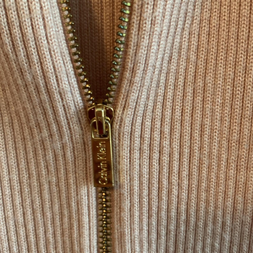 Women’s Calvin Klein 1x neutral cream zip spring sweater - Picture 3 of 5